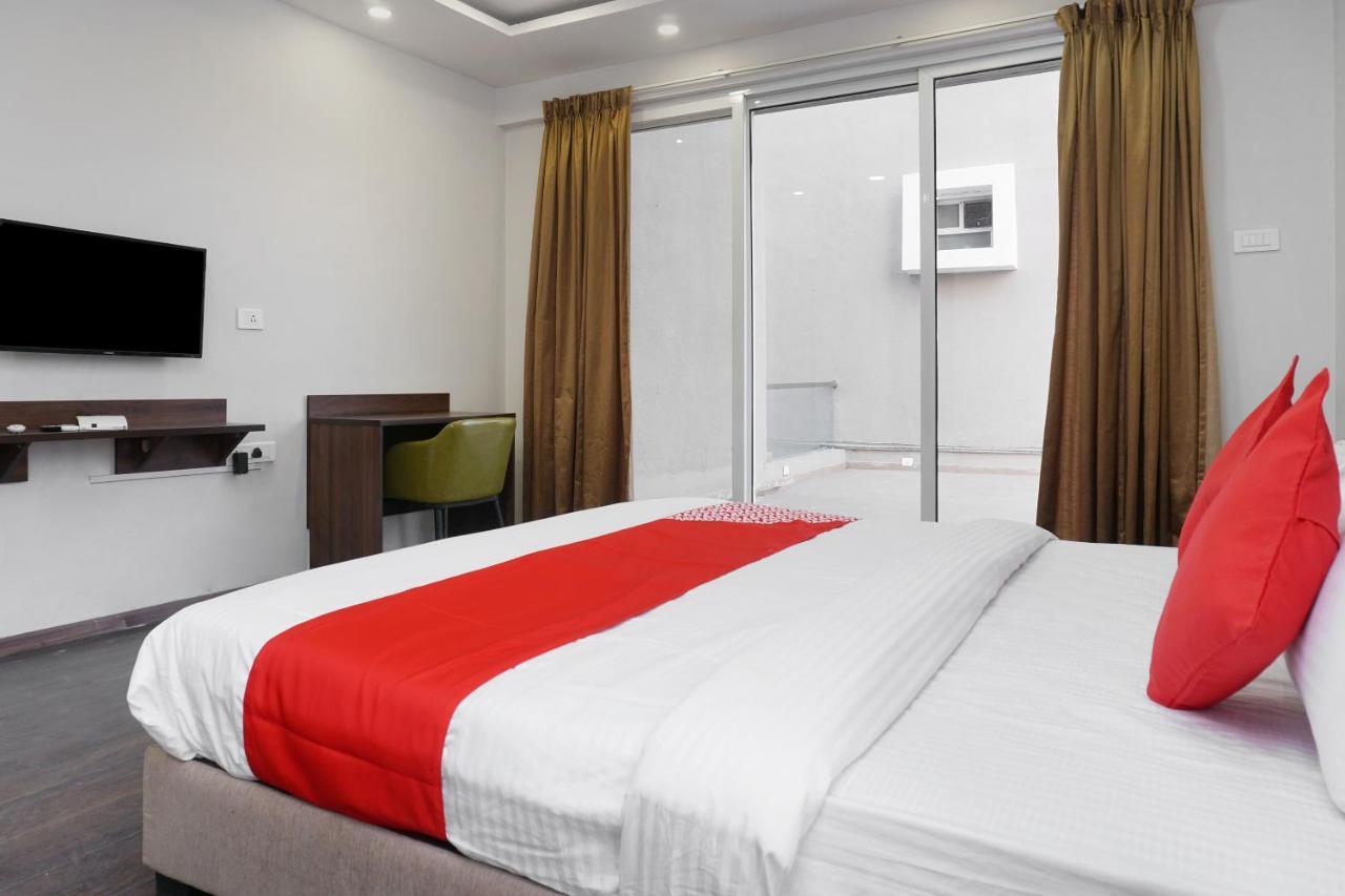 Oyo 16832 Hotel I Suite 2 Mangvadi Экстерьер фото