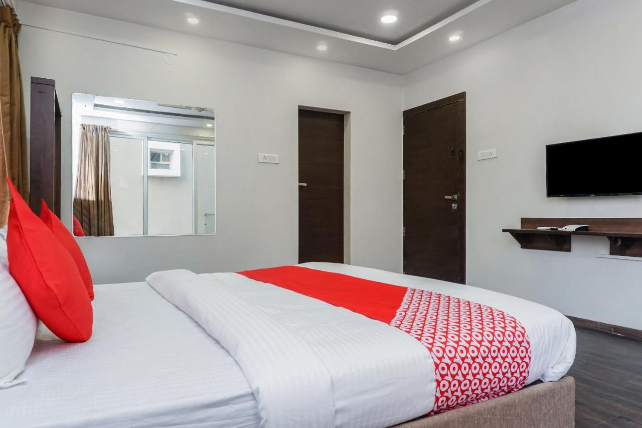 Oyo 16832 Hotel I Suite 2 Mangvadi Экстерьер фото