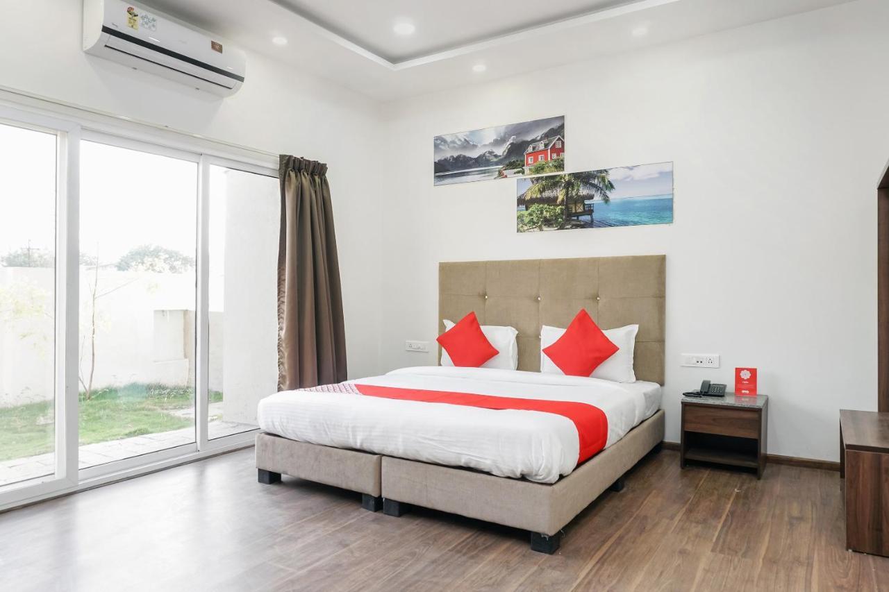 Oyo 16832 Hotel I Suite 2 Mangvadi Экстерьер фото